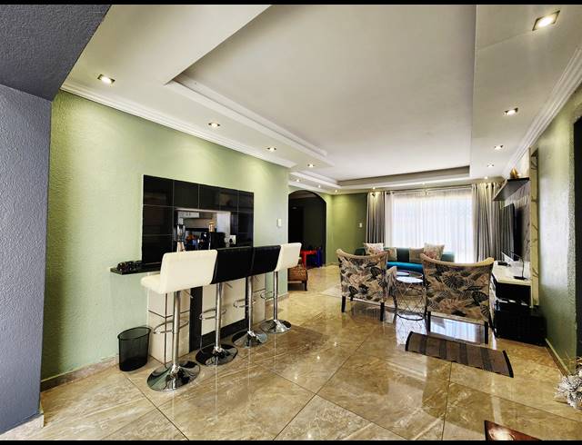 3 BEDROOM HOUSE FOR SALE IN MEYERTON PARK